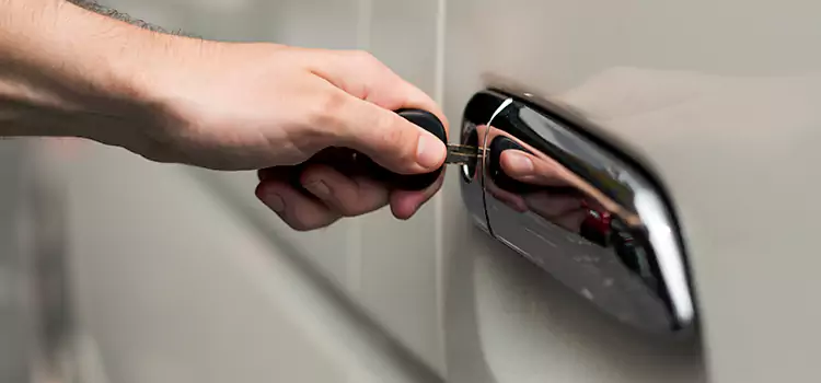 Why Choose Our Auto Locksmith Team in Bowmanville, ON?